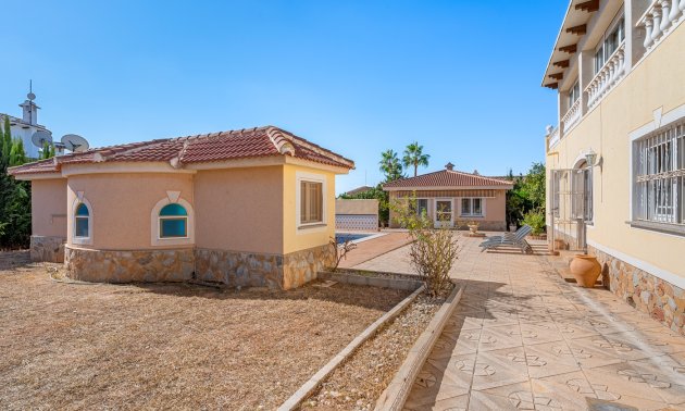 Resale - Villa -
Ciudad Quesada - Ciudad Quesada - Town