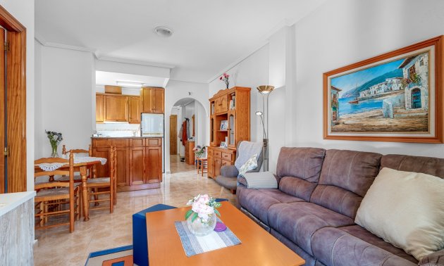 Resale - Apartment / flat -
Torrevieja - Torrevieja - Centre
