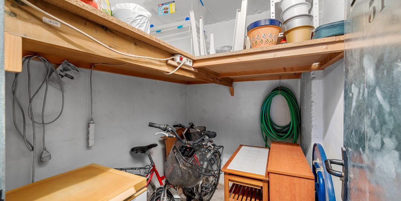 Resale - Apartment / flat -
Torrevieja - Torrevieja - Centre