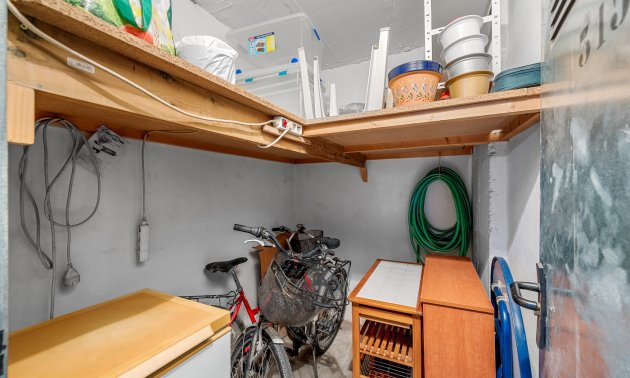 Resale - Apartment / flat -
Torrevieja - Torrevieja - Centre