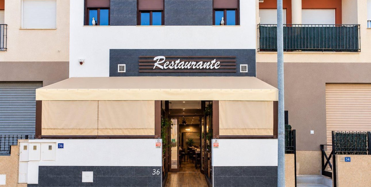Resale - Local -
Orihuela - LA MURADA