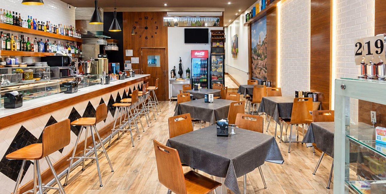 Resale - Local -
Orihuela - LA MURADA