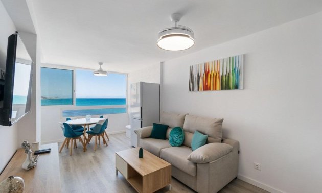 Resale - Apartment / flat -
Torrevieja - Cabo cervera