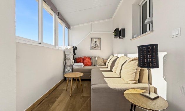 Resale - Bungalow -
Orihuela Costa - Lomas de Don Juan