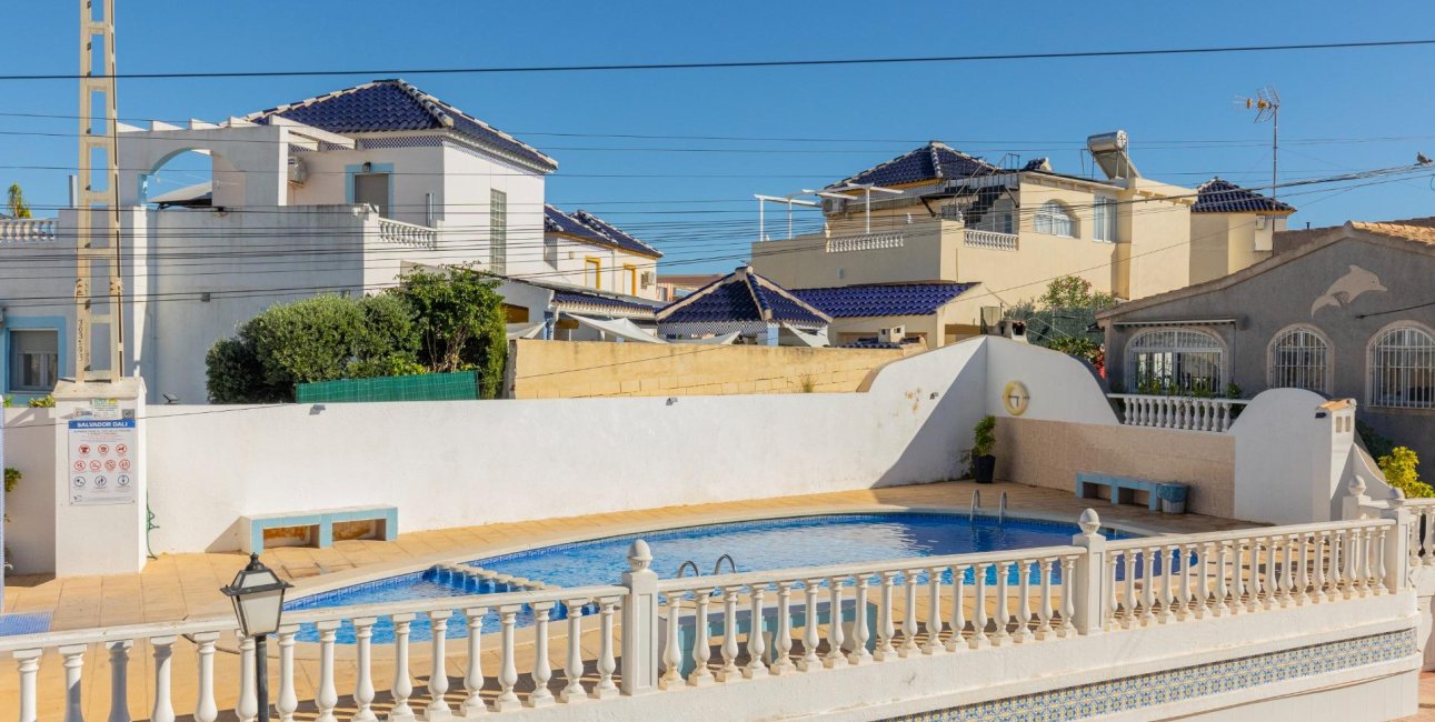 Rynek wtórny - Dupleks -
Torrevieja - Los Balcones - Los Altos del Edén
