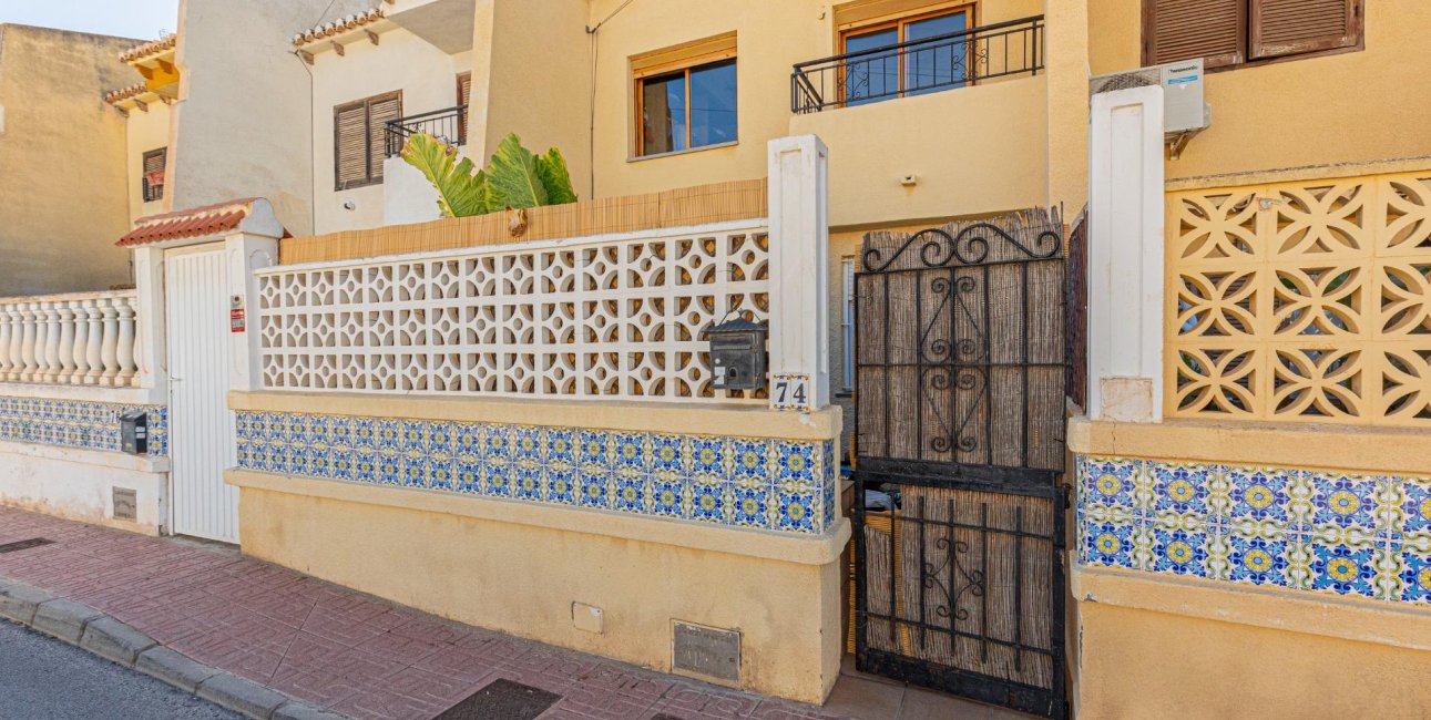 Rynek wtórny - Dupleks -
Torrevieja - Los Balcones - Los Altos del Edén