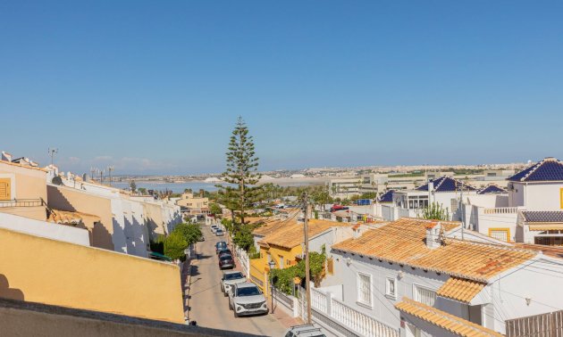 Rynek wtórny - Dupleks -
Torrevieja - Los Balcones - Los Altos del Edén