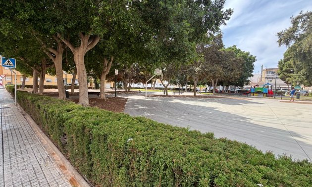 Resale - Apartment / flat -
Pilar de La Horadada - Pilar de La Horadada - Town