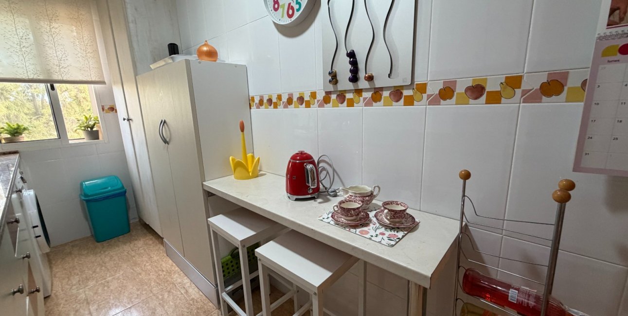 Resale - Apartment / flat -
Pilar de La Horadada - Pilar de La Horadada - Town