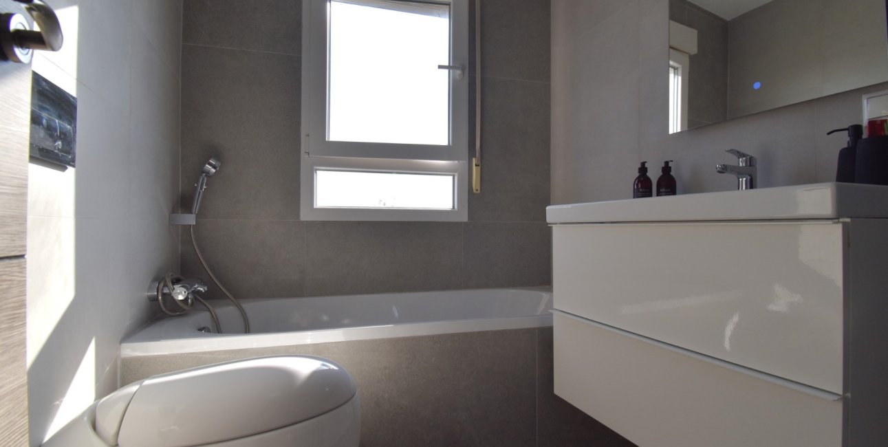 Resale - Apartment / flat -
Orihuela Costa - Las Filipinas