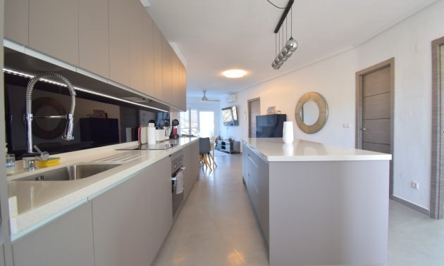 Resale - Apartment / flat -
Orihuela Costa - Las Filipinas