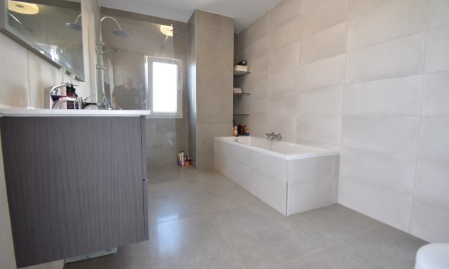Resale - Apartment / flat -
Orihuela Costa - Las Filipinas