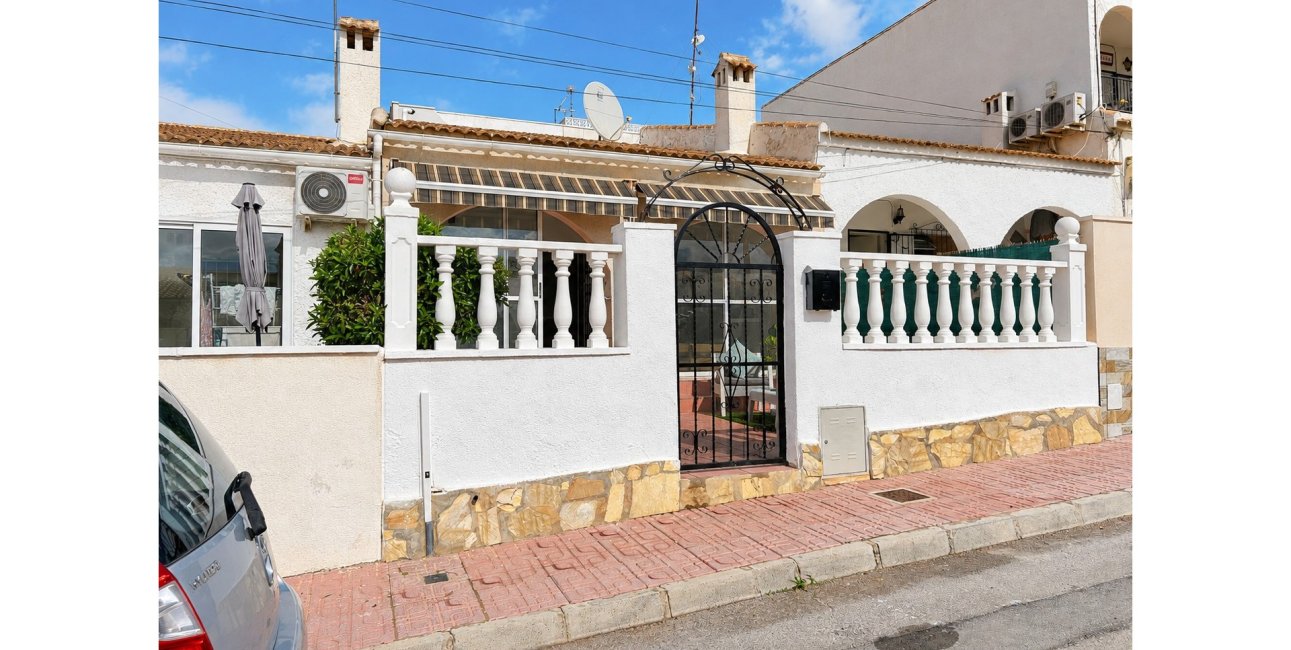 Resale - Bungalow -
Ciudad Quesada - Atalayas