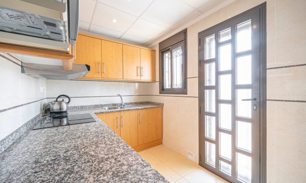 Resale - Townhouse -
Ciudad Quesada - Doña Pepa