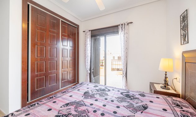 Resale - Townhouse -
Ciudad Quesada - Doña Pepa