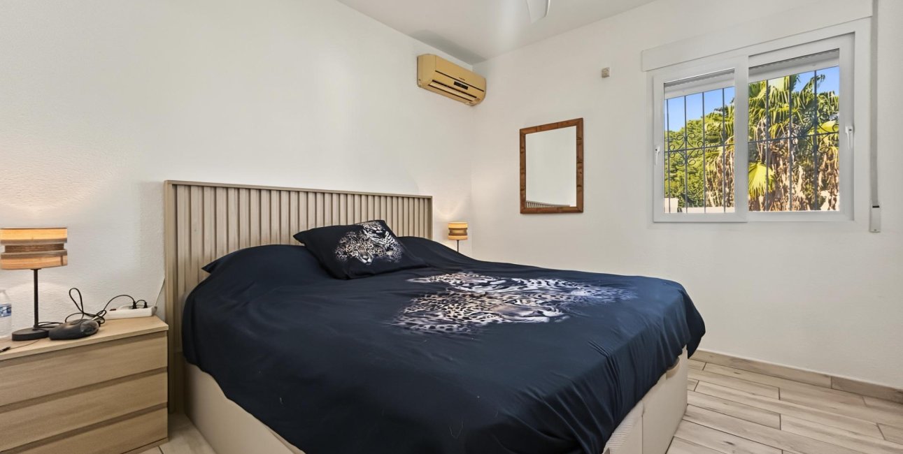Resale - Villa -
Pilar de la Horadada - Pinar de Campoverde