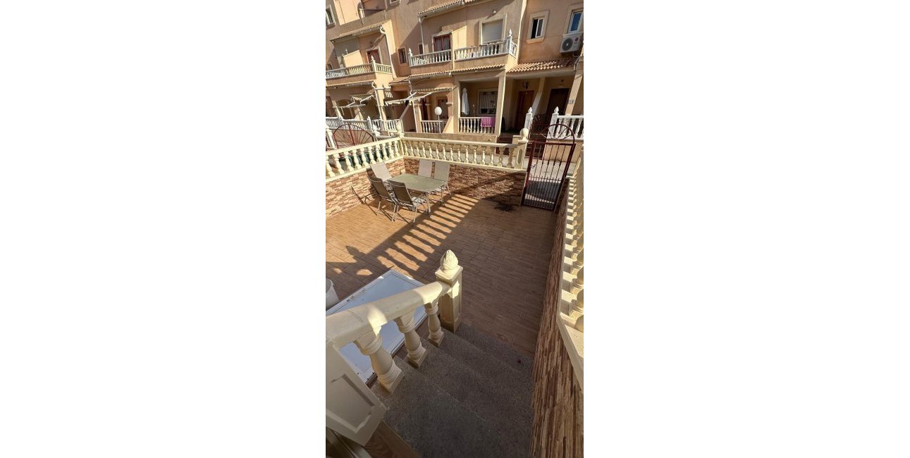 Resale - Villa -
Torrevieja - Playa Flamenca