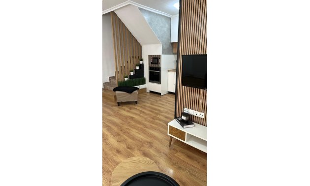 Resale - Villa -
Torrevieja - Playa Flamenca
