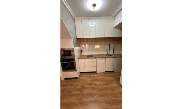 Resale - Villa -
Torrevieja - Playa Flamenca