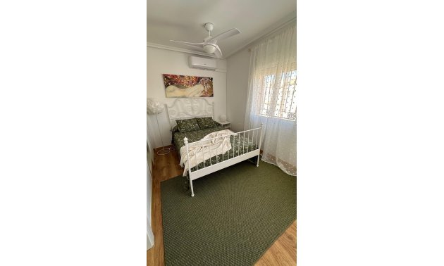 Resale - Villa -
Torrevieja - Playa Flamenca