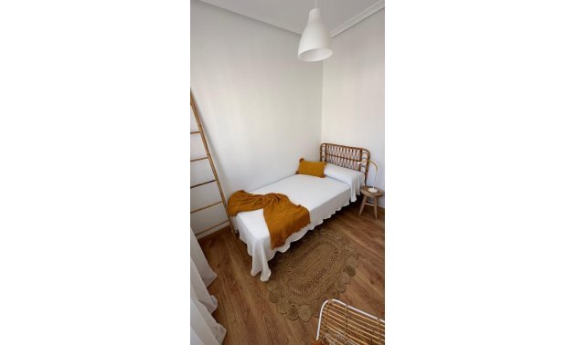 Resale - Villa -
Torrevieja - Playa Flamenca