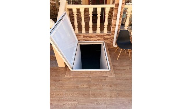 Resale - Villa -
Torrevieja - Playa Flamenca