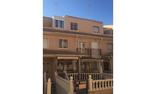Resale - Villa -
Torrevieja - Playa Flamenca