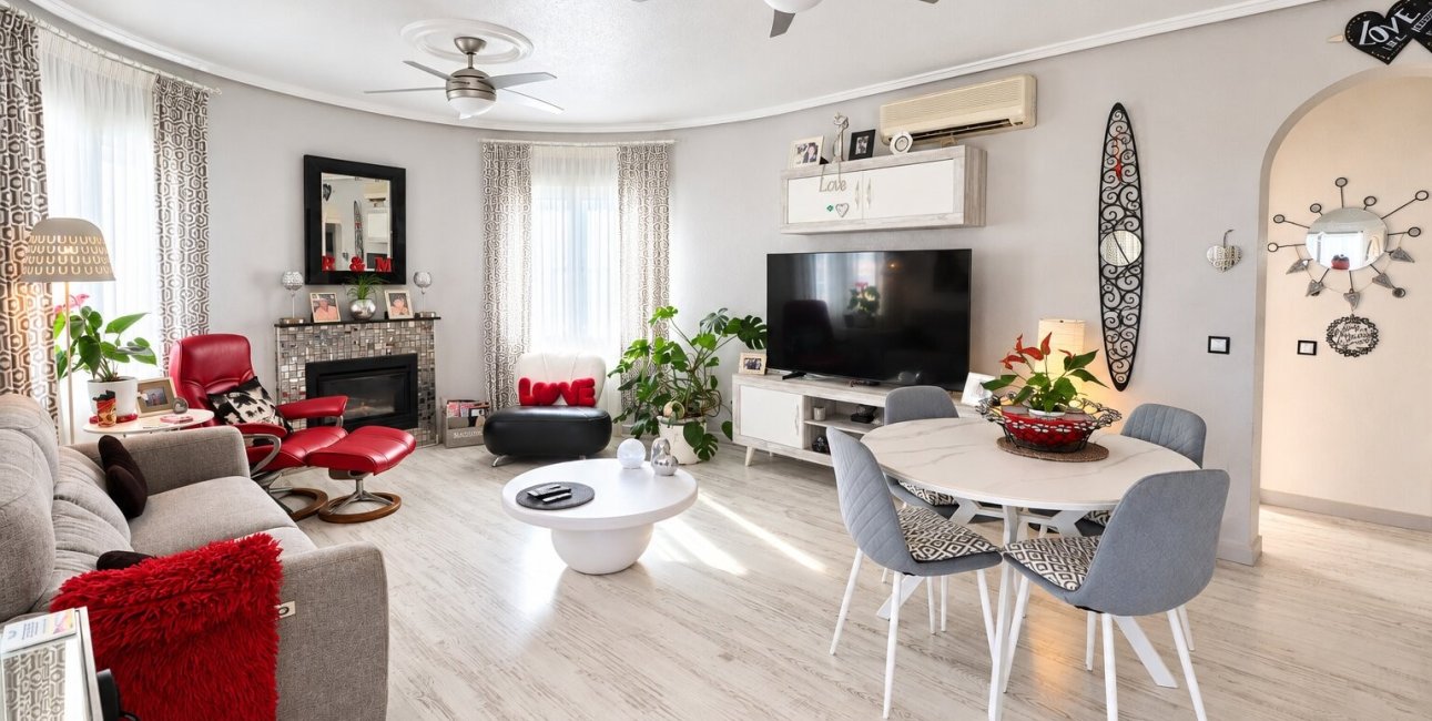 Resale - Villa -
Ciudad Quesada - La Marquesa