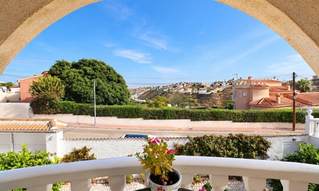 Resale - Villa -
Ciudad Quesada - La Marquesa