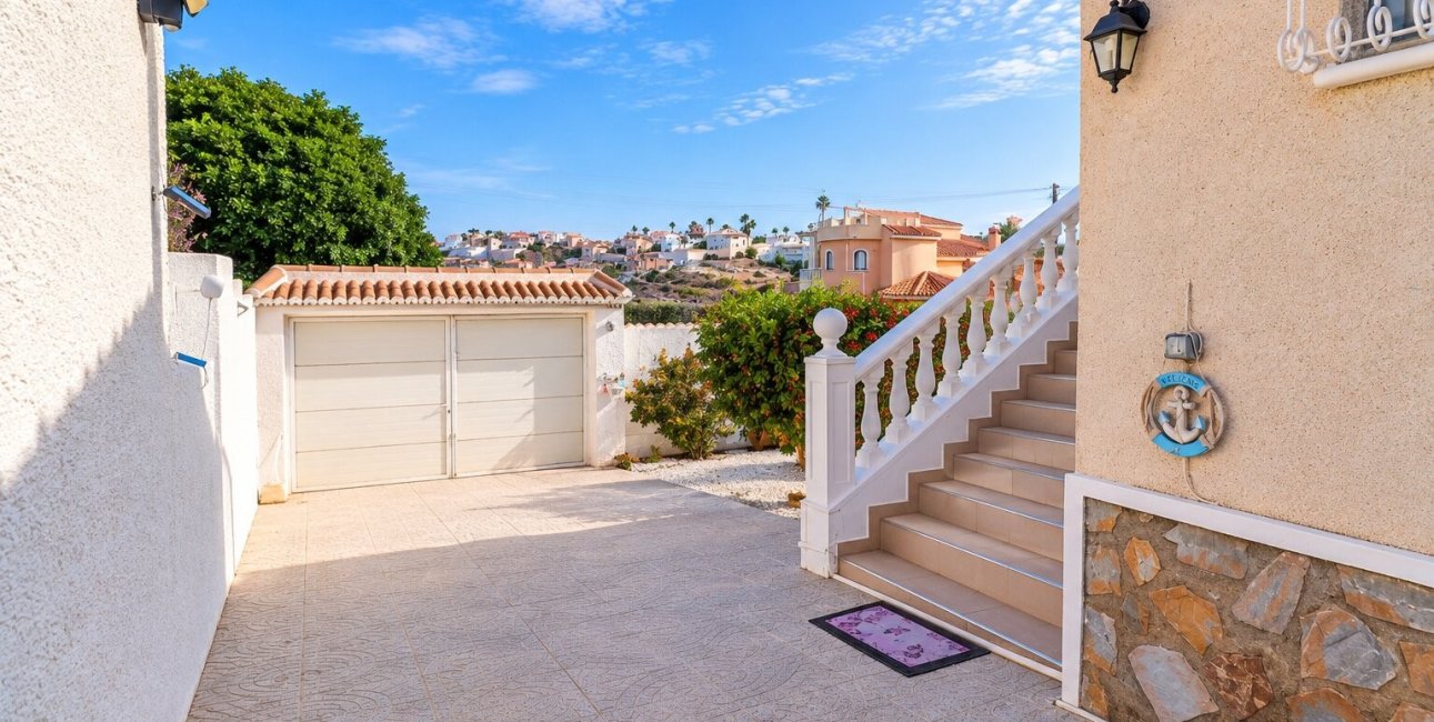 Resale - Villa -
Ciudad Quesada - La Marquesa