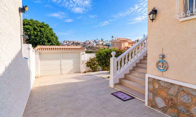 Resale - Villa -
Ciudad Quesada - La Marquesa