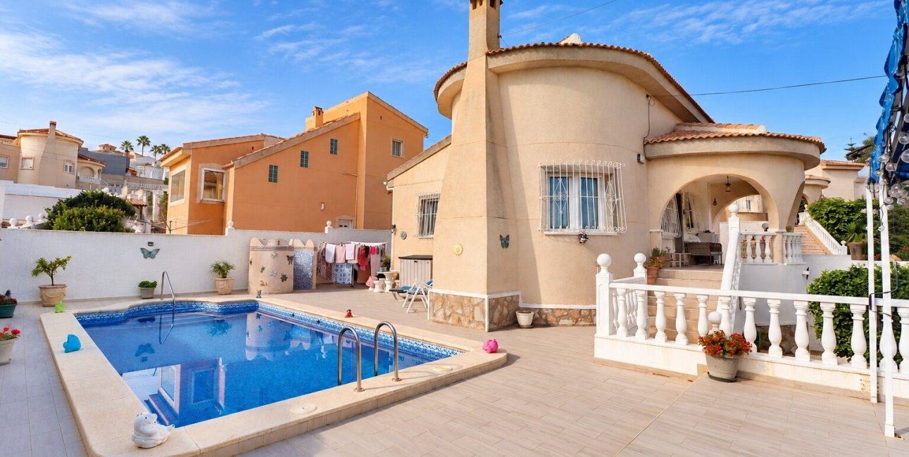 Resale - Villa -
Ciudad Quesada - La Marquesa