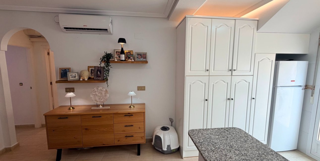 Resale - Townhouse -
Los Montesinos - Montesol Villas