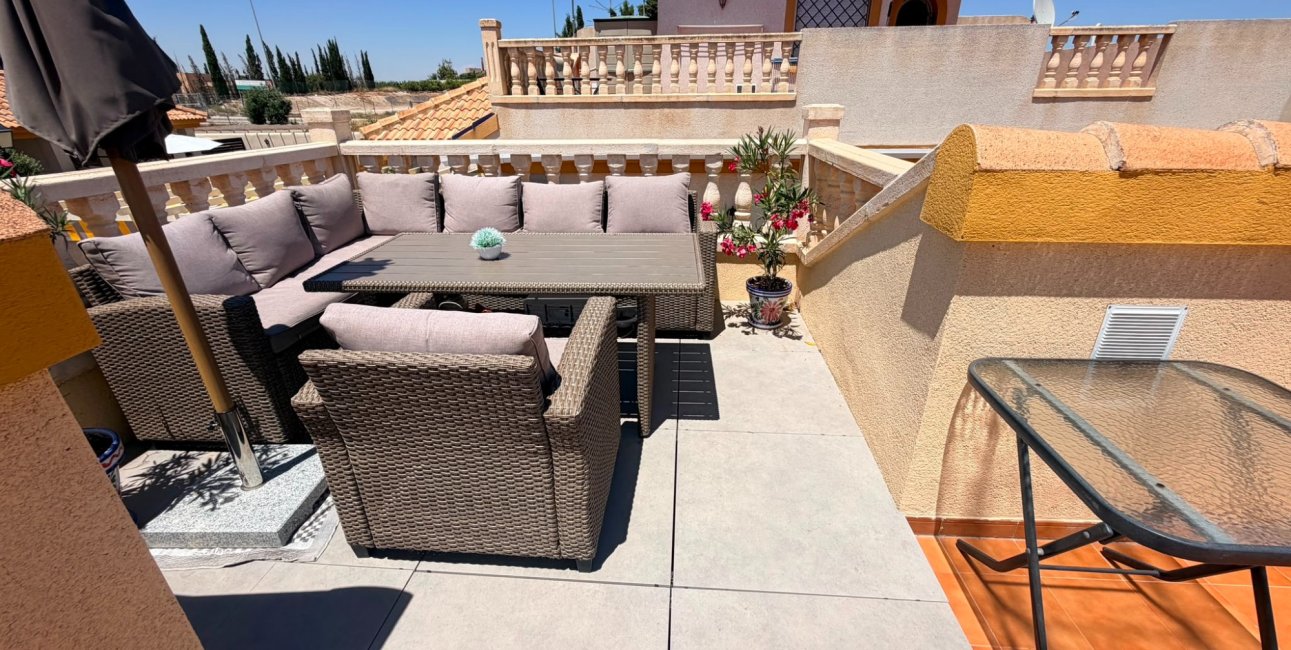 Resale - Townhouse -
Los Montesinos - Montesol Villas