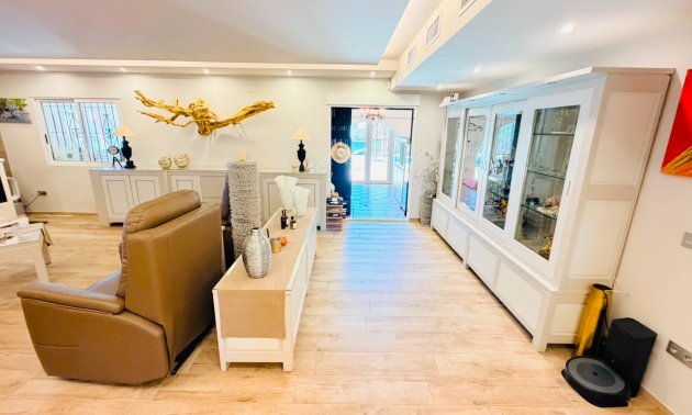 Resale - Country House -
Daya Vieja - Daya Vieja - Country