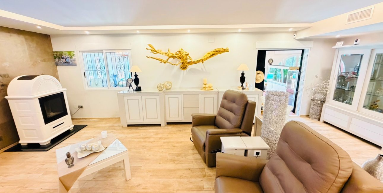 Resale - Country House -
Daya Vieja - Daya Vieja - Country