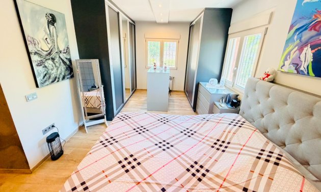 Resale - Country House -
Daya Vieja - Daya Vieja - Country