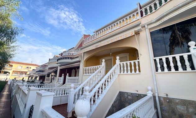 Resale - Townhouse -
Benijofar - Monte Azul