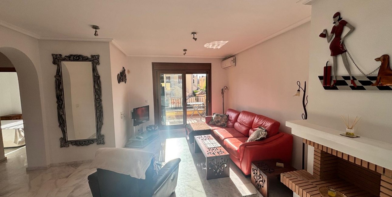 Resale - Apartment / flat -
Algorfa - La Finca Golf Resort