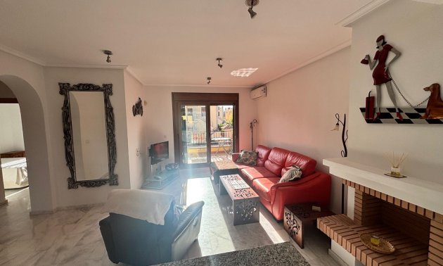 Resale - Apartment / flat -
Algorfa - La Finca Golf Resort