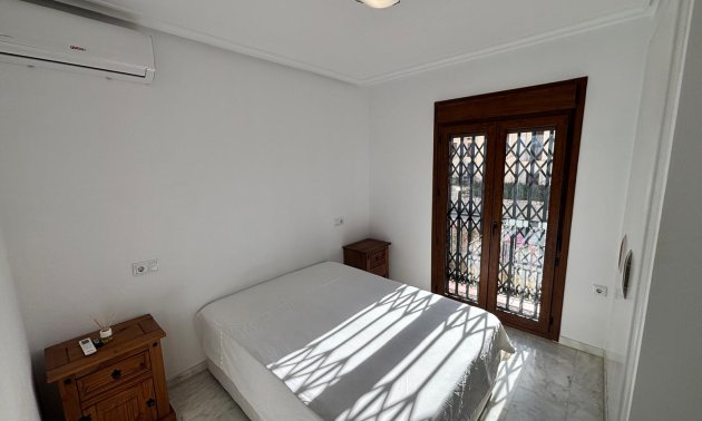 Resale - Apartment / flat -
Algorfa - La Finca Golf Resort