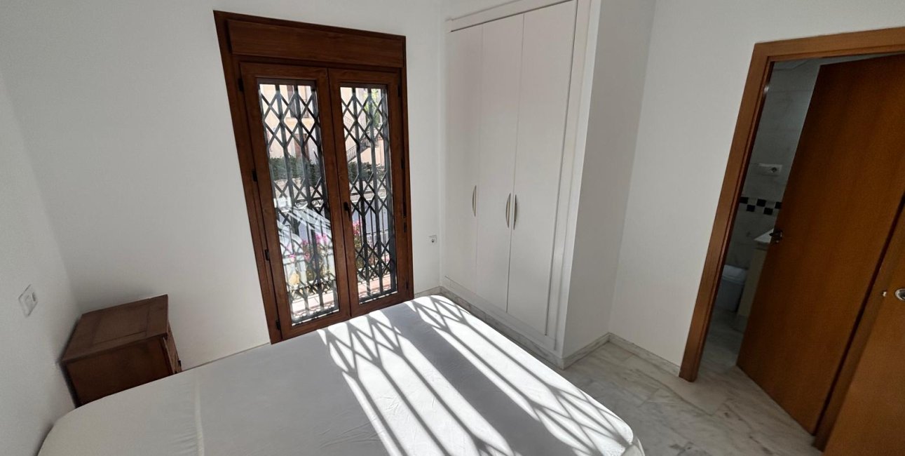 Resale - Apartment / flat -
Algorfa - La Finca Golf Resort