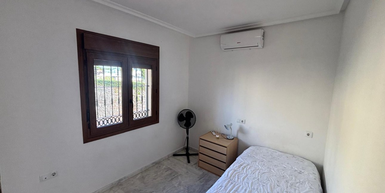 Resale - Apartment / flat -
Algorfa - La Finca Golf Resort