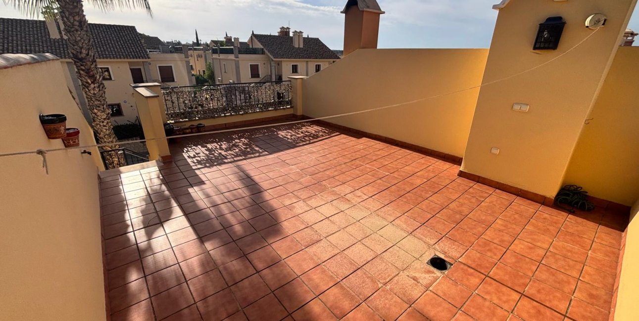 Resale - Apartment / flat -
Algorfa - La Finca Golf Resort