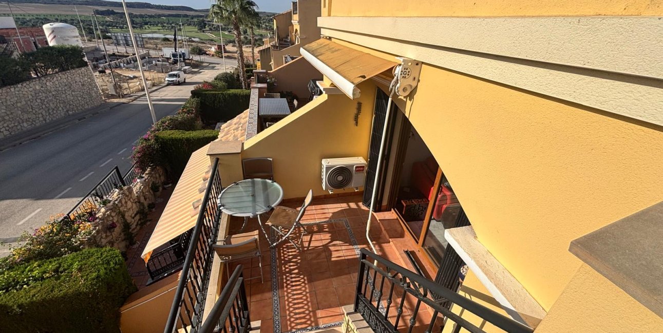 Resale - Apartment / flat -
Algorfa - La Finca Golf Resort