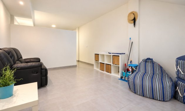 Resale - Townhouse -
Benijofar - Benijofar - Village