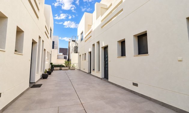 Resale - Townhouse -
Benijofar - Benijofar - Village