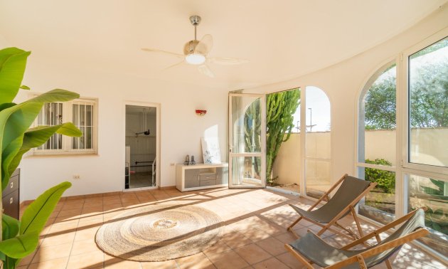 Resale - Villa -
Orihuela Costa - Playa Flamenca