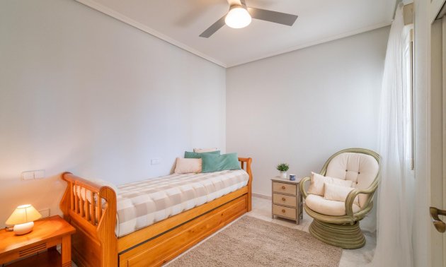 Resale - Villa -
Orihuela Costa - Playa Flamenca