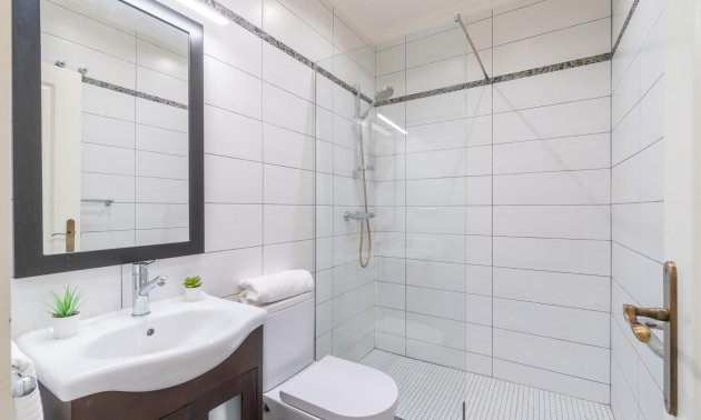 Resale - Villa -
Orihuela Costa - Playa Flamenca